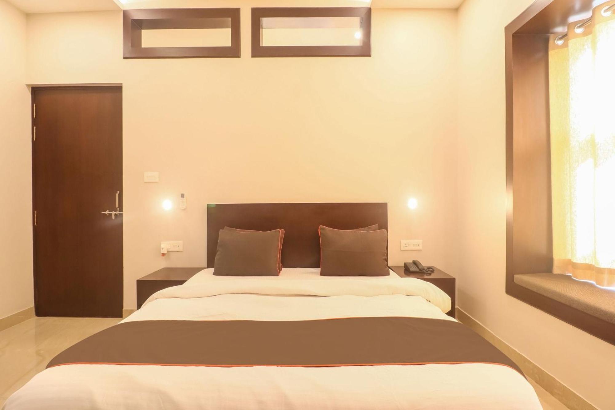 Townhouse Amaraa Farms Near Lulu Hypermarket Lucknow Exteriör bild