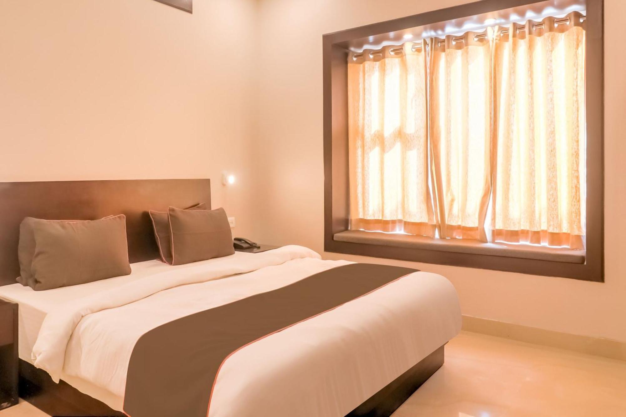 Townhouse Amaraa Farms Near Lulu Hypermarket Lucknow Exteriör bild