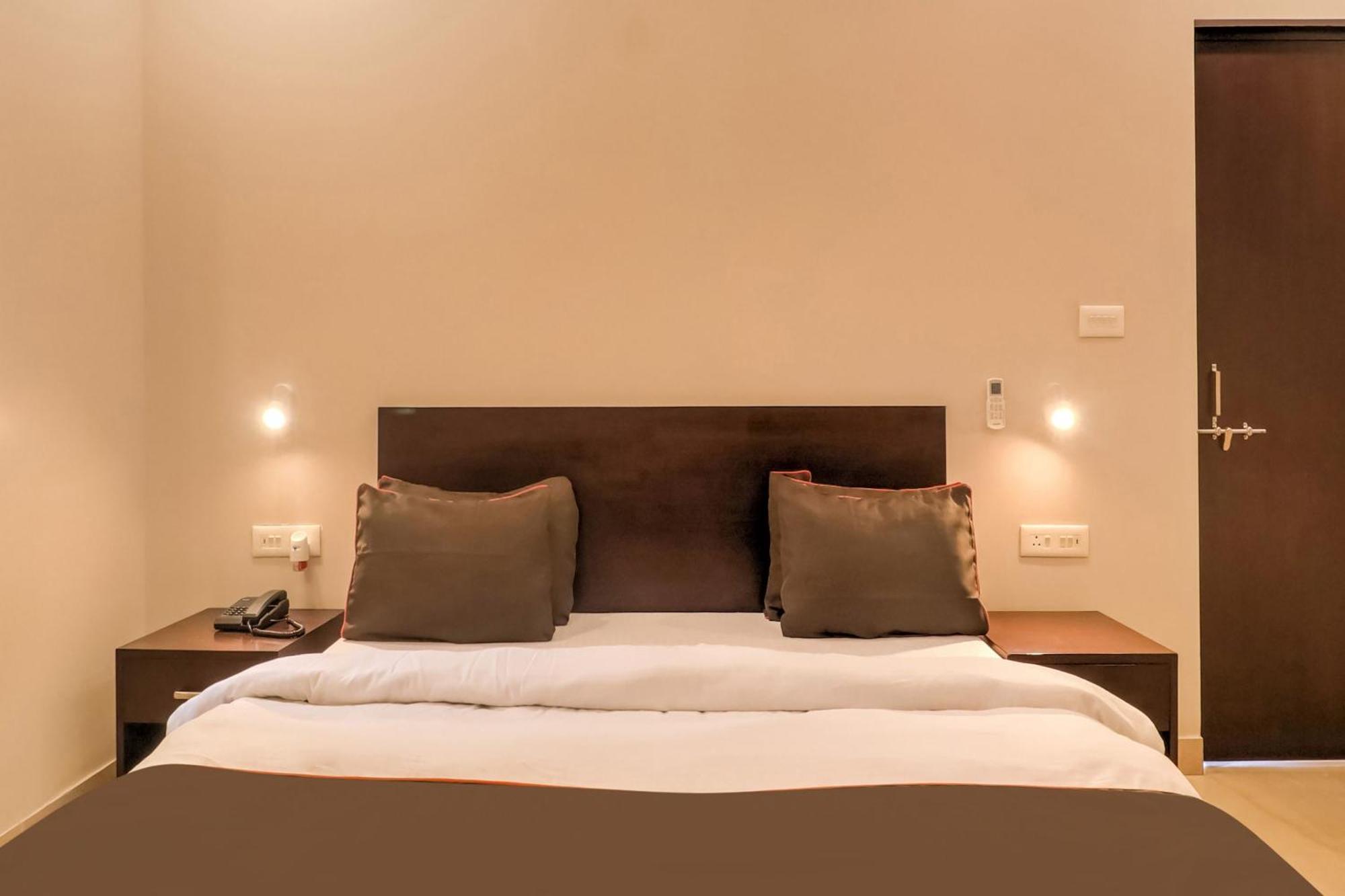 Townhouse Amaraa Farms Near Lulu Hypermarket Lucknow Exteriör bild