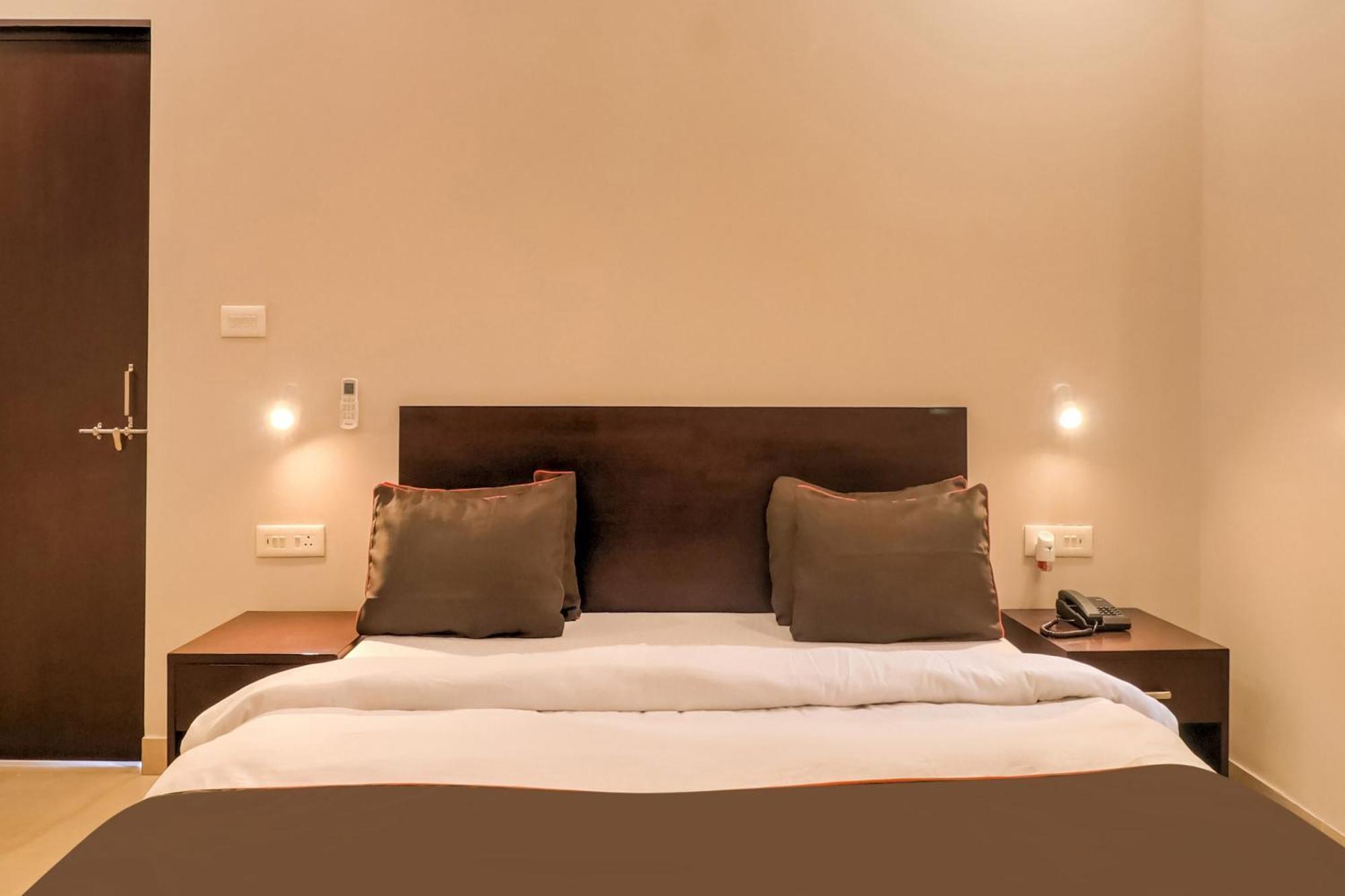 Townhouse Amaraa Farms Near Lulu Hypermarket Lucknow Exteriör bild