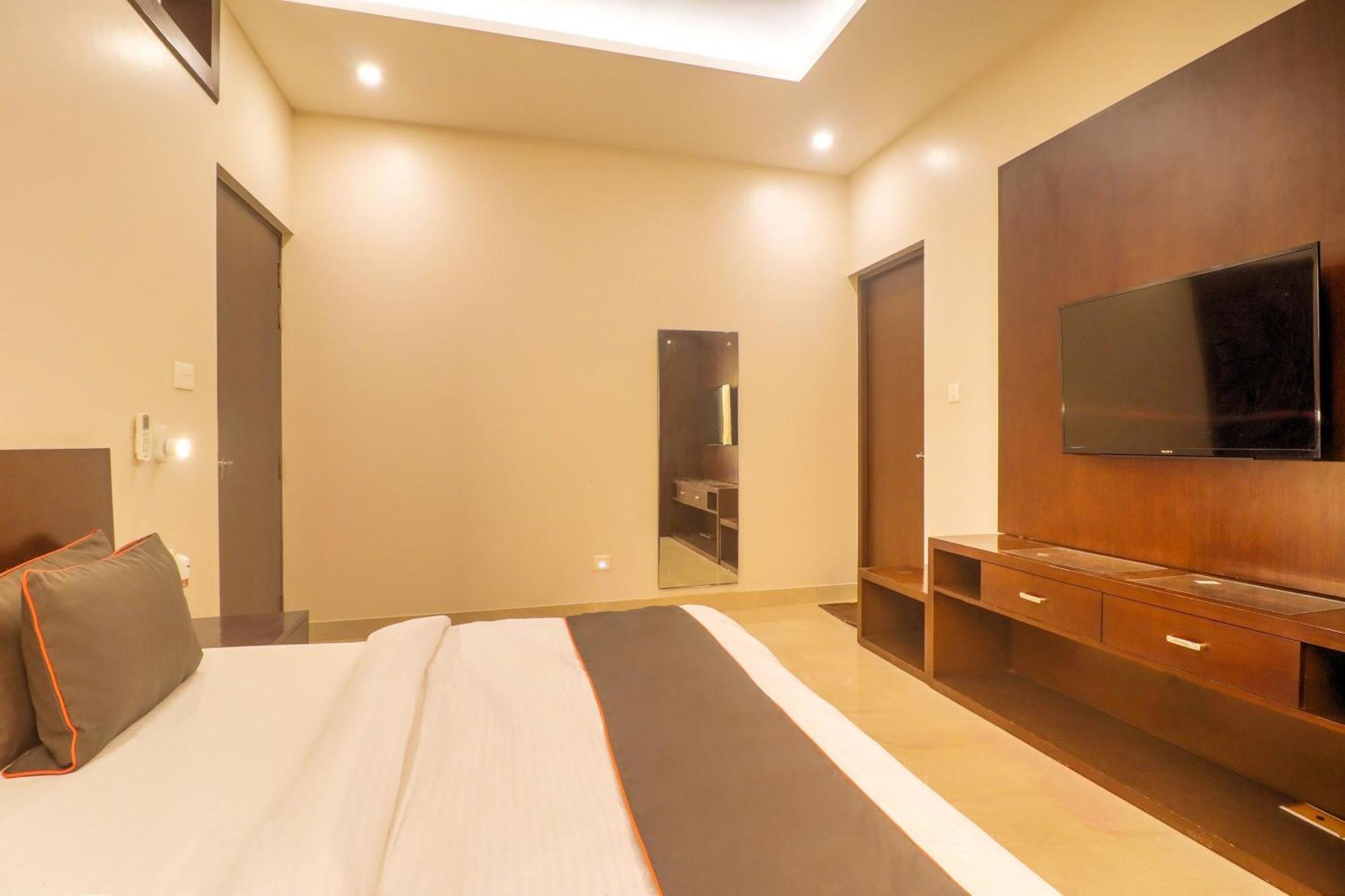 Townhouse Amaraa Farms Near Lulu Hypermarket Lucknow Exteriör bild