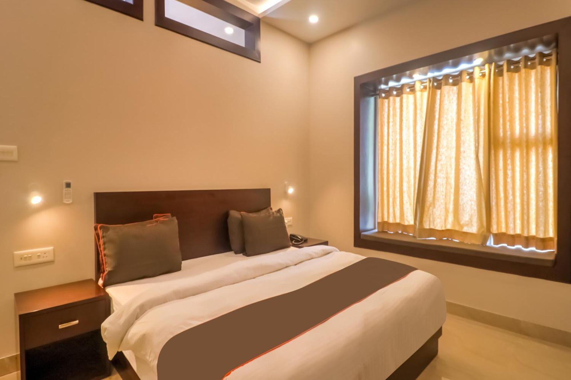 Townhouse Amaraa Farms Near Lulu Hypermarket Lucknow Exteriör bild